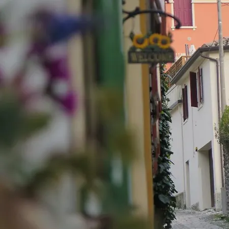 Semesterbostad La Casetta *